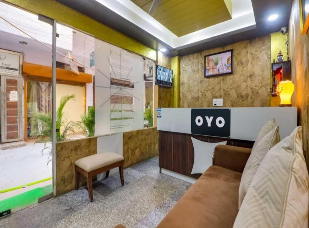Hotel O Galaxy Stay Neu-Delhi Exterior foto